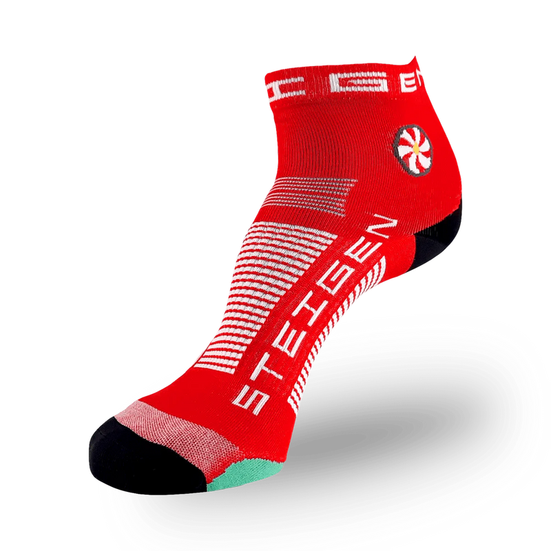 STEIGEN Running Socks Quarter Length / Cherry Red