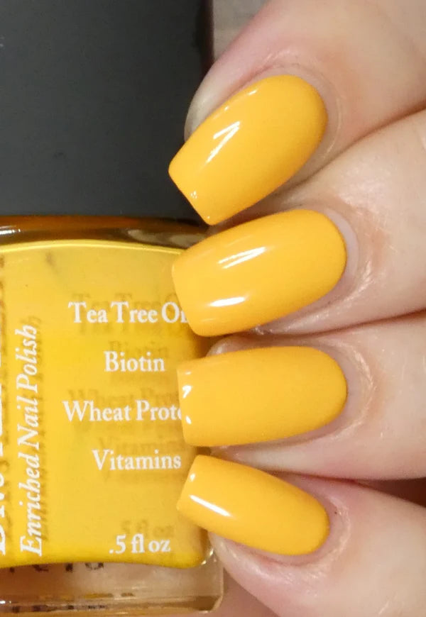 Dr.'s REMEDY Enriched Nail Polish - Tactful Turmeric (creme) 15ml